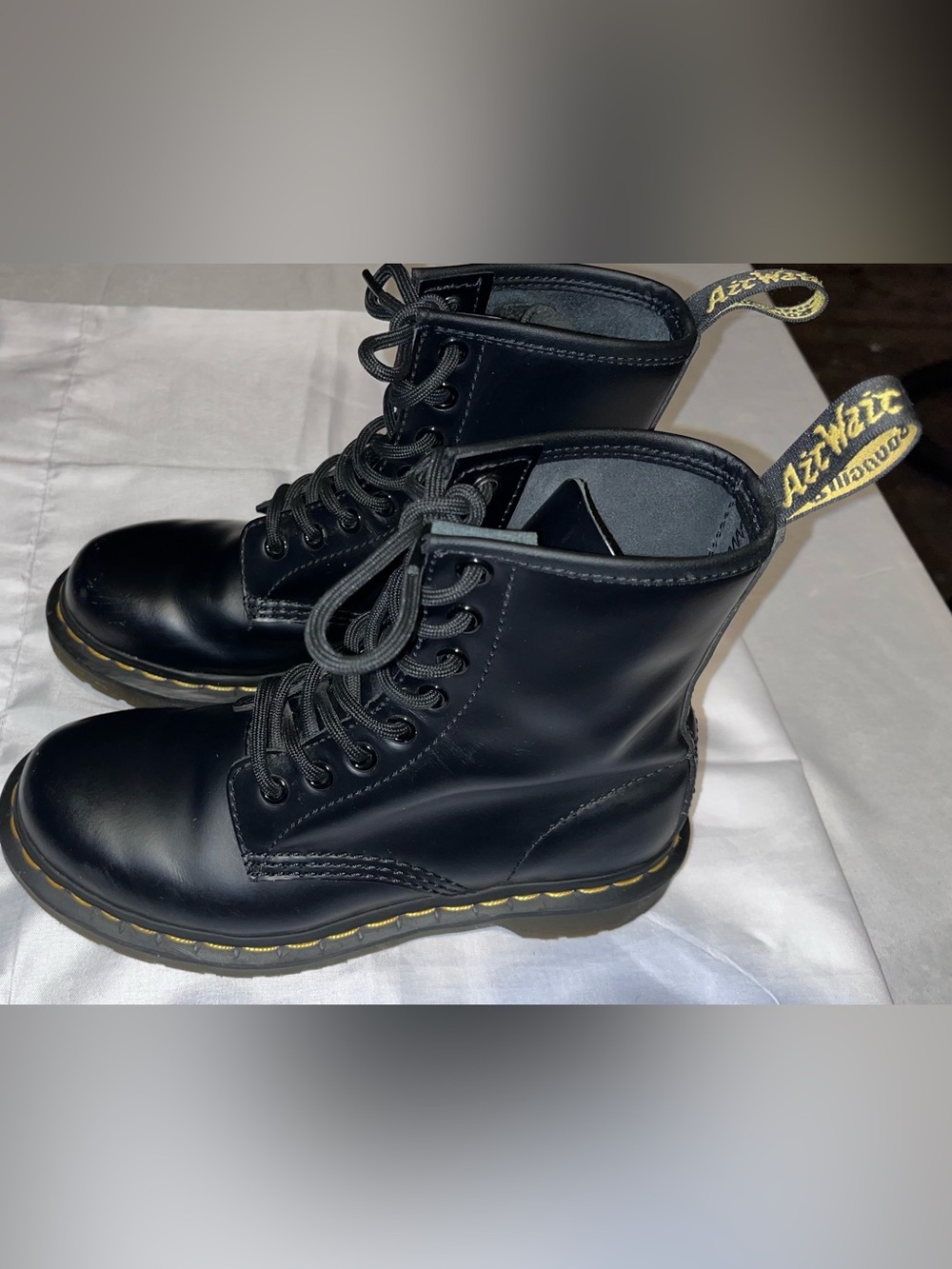 Dr. Martens 1460 Womens Size 5 Black Leather Combat Boots Grunge Goth 8 Eye